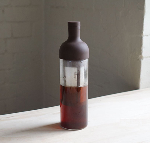 https://caffelab.com/wp-content/uploads/sites/4/2018/05/Hario-Filter-in-Iced-Coffee-Bottle-FIC-70-cbr-From-Japan-1.jpg