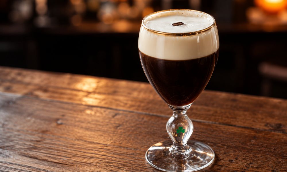 Irish coffee: what it is, the original recipe, and coffee tips